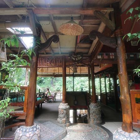 בראסטגי Jungle Tribe Guesthouse מראה חיצוני תמונה